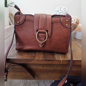Simply Noelle brown crossbody leather bag EUC